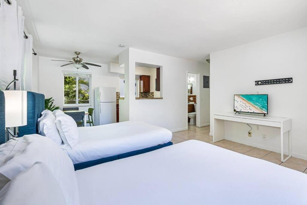 Hollywood Beach, Steps To The Beach, Pool Eksteriør billede